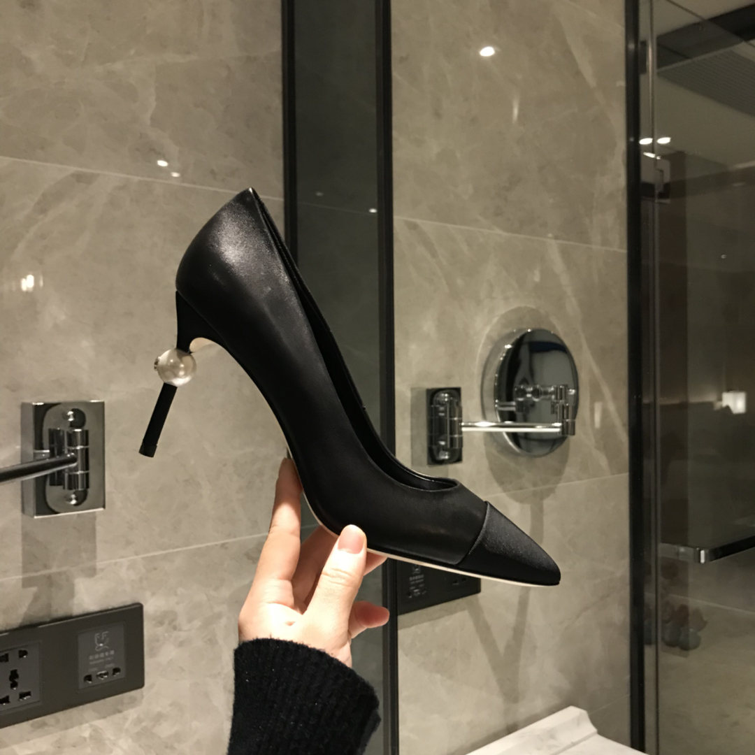 Chanel Black Leather Pointed Toe Pump w/ Pearl CC Heel