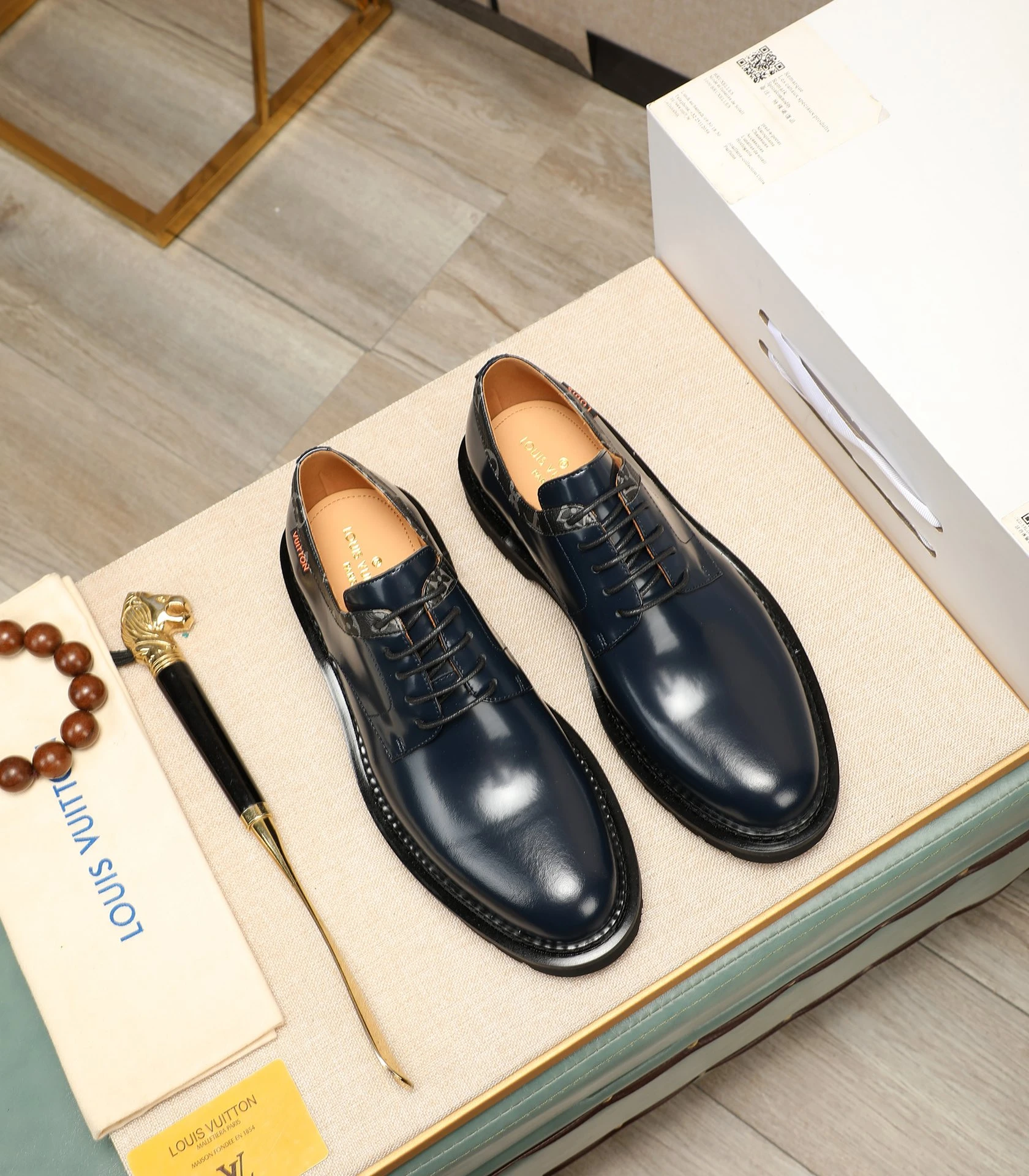 High-end Louis Vuitton latest luxury Formal business leather shoes